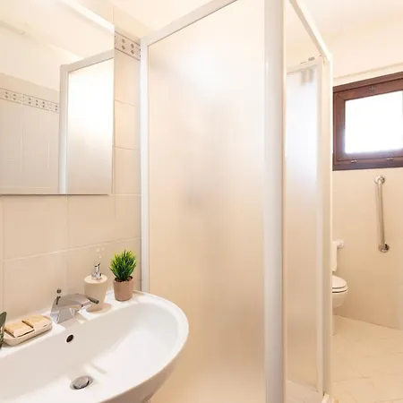 Serenity House * Agrustos